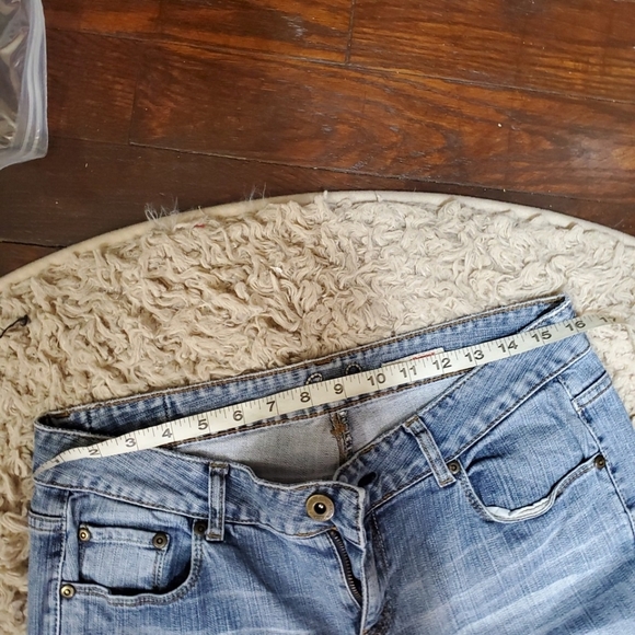 Chip & Pepper Light wash Flare Jeans.  Size 13 - Picture 7 of 7